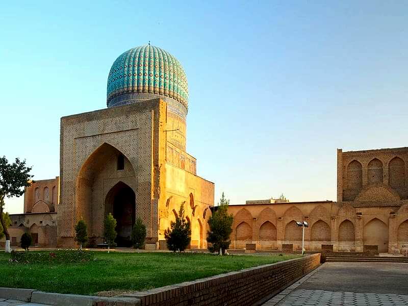 Görkemli Özbekistan İpek Yolunun İncisi THY ile 22 Nisan Hareket (23 Nisan Özel) AT147