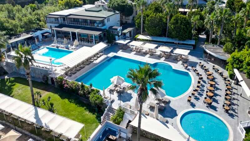 Golden Age Bodrum Hotel / 4 Gece 5 Gün  / İstanbul Bursa ve İzmir Kalkışlı