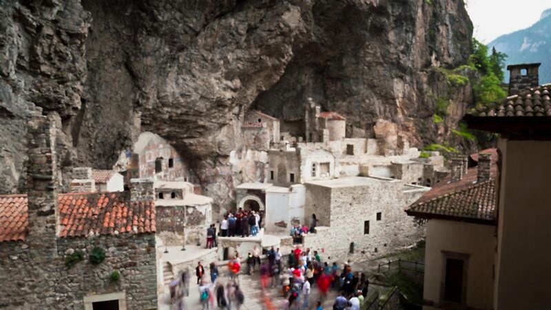Karadeniz Yaylalar Ve Batum Turu / 4 Gece 5 Gün  ( 3 Gece Otel Konaklamalı ) İstanbul Kalkışlı